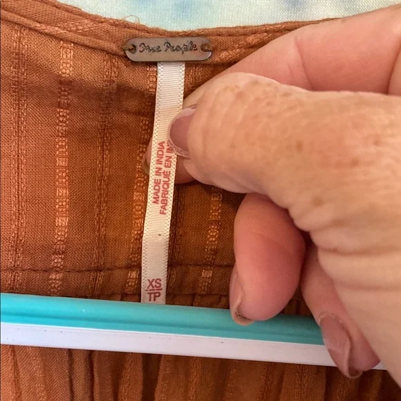 Free People Brown Buttoned Ruched Crop Top - Picture 8 of 8